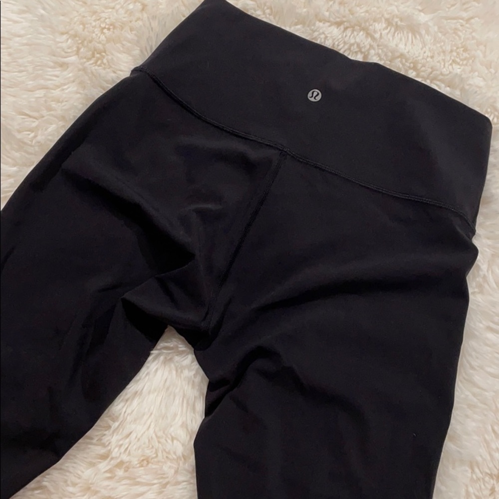Lululemon size 8 wonder under high rise black